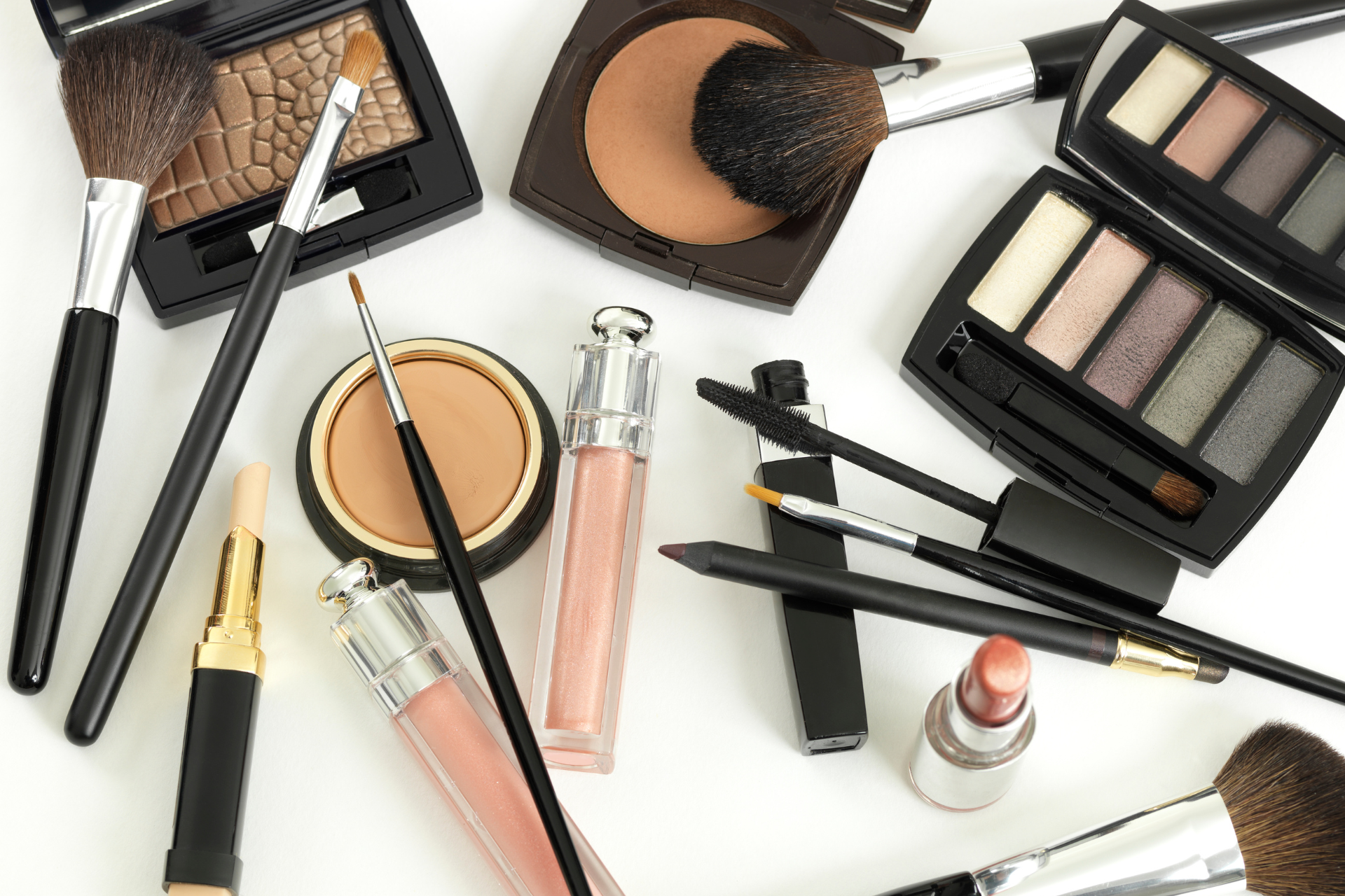 Die richtige Anwendung von Make-up: Schritt-für-Schritt-Anleitungen für ein perfektes Make-up
